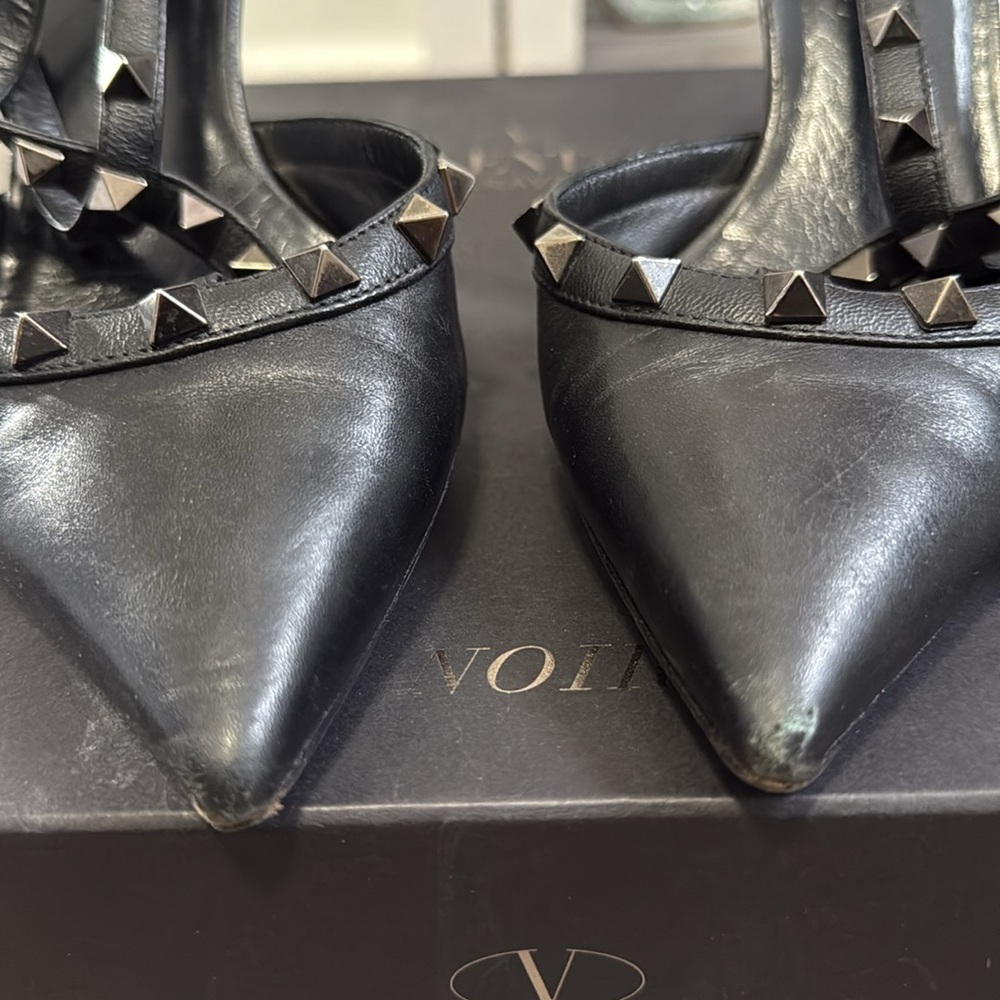 Valentino Black Studded Heels with Cage Design 37.5. - Picture 3 of 5